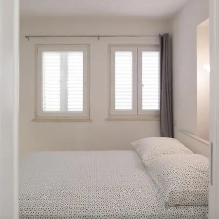 Apartmán Serious Job - One Bedroom With Shared Terrace Ve I Dubrovník
