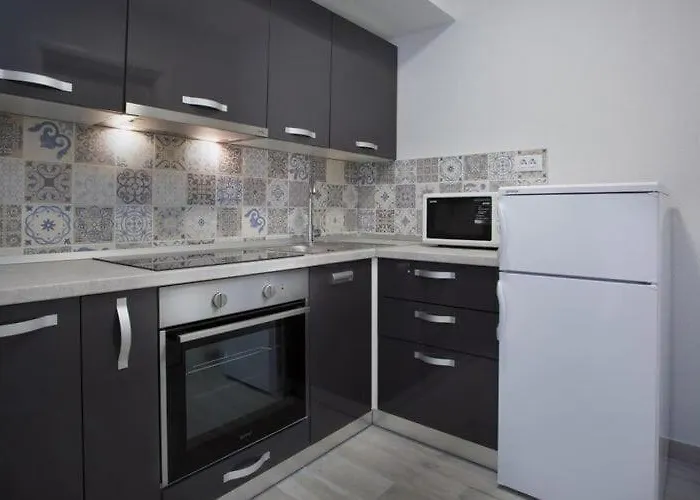 Appartement Serious Job - One Bedroom With Shared Terrace Ve I *