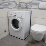 Serious Job - One Bedroom With Shared Terrace Ve I *
