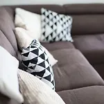 Serious Job - One Bedroom With Shared Terrace Ve I *