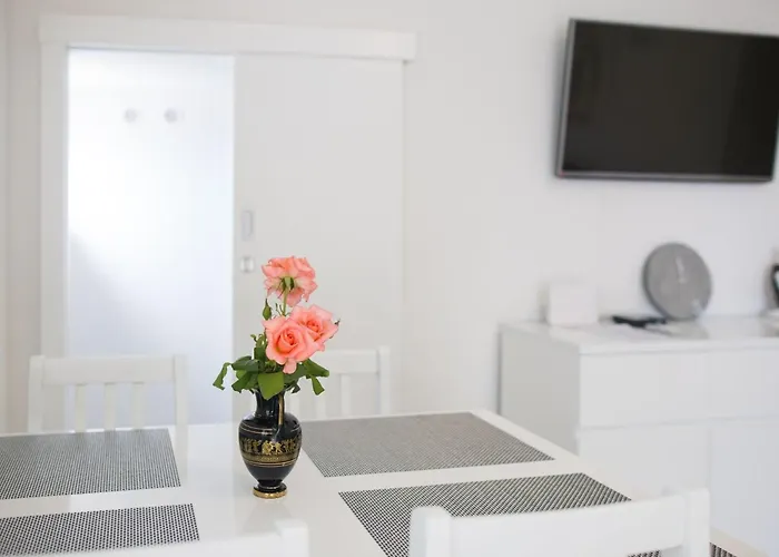 דירה Serious Job - One Bedroom With Shared Terrace Ve I *